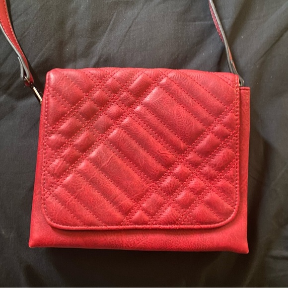 Red Crossbody Messenger Bag - Picture 4 of 4